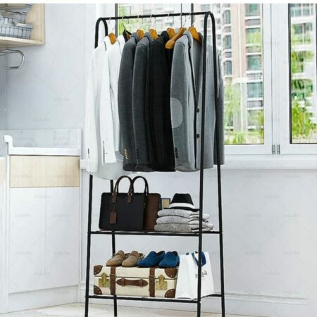 RACK DE ROPA TRIANGULAR