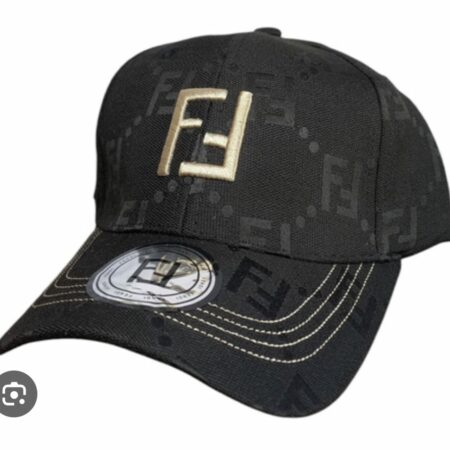 GORRA DE MARCAS