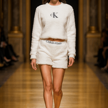 CONJUNTO AFELPADO CALVIN KLEIN