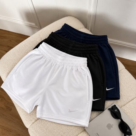 SHORT NIKE DOCENA