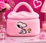 NECESER DE PELUCHE SNOOPY Y MARIE
