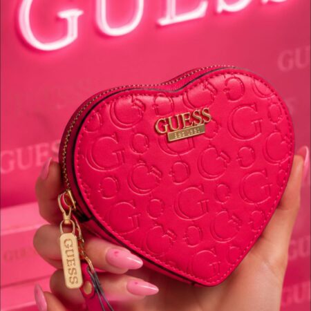 MONEDERO DE CORAZÓN GUESS TAMAÑO 12CM DIFERENTES COLORES
