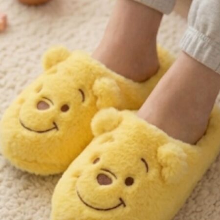PANTUFLA WINNIE POOH TALLAS 23, 24 Y 25