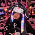 GORRO CON OREJAS LUCIFER