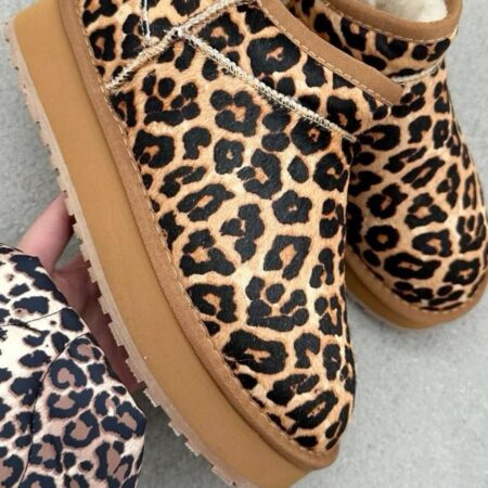 BOTA ANIMAL PRINT TALLAS 23,24,25