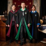 TÚNICA DE HARRY POTTER, INCLUYE UNA VARITA l 4 MODELOS DE LAS 4 CASAS