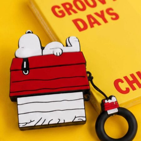 ESTUCHE PARA AIRPODS SNOOPY
